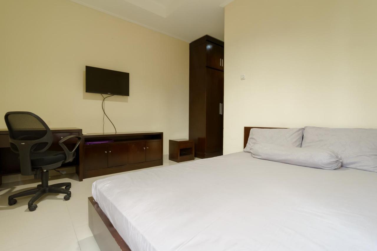 Dago Suites Syariah Cikarang Mitra Reddoorz Bekasi Kültér fotó