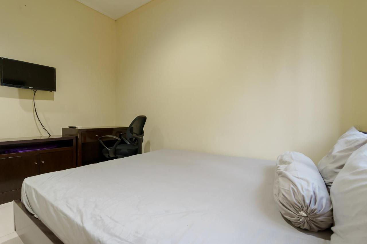 Dago Suites Syariah Cikarang Mitra Reddoorz Bekasi Kültér fotó