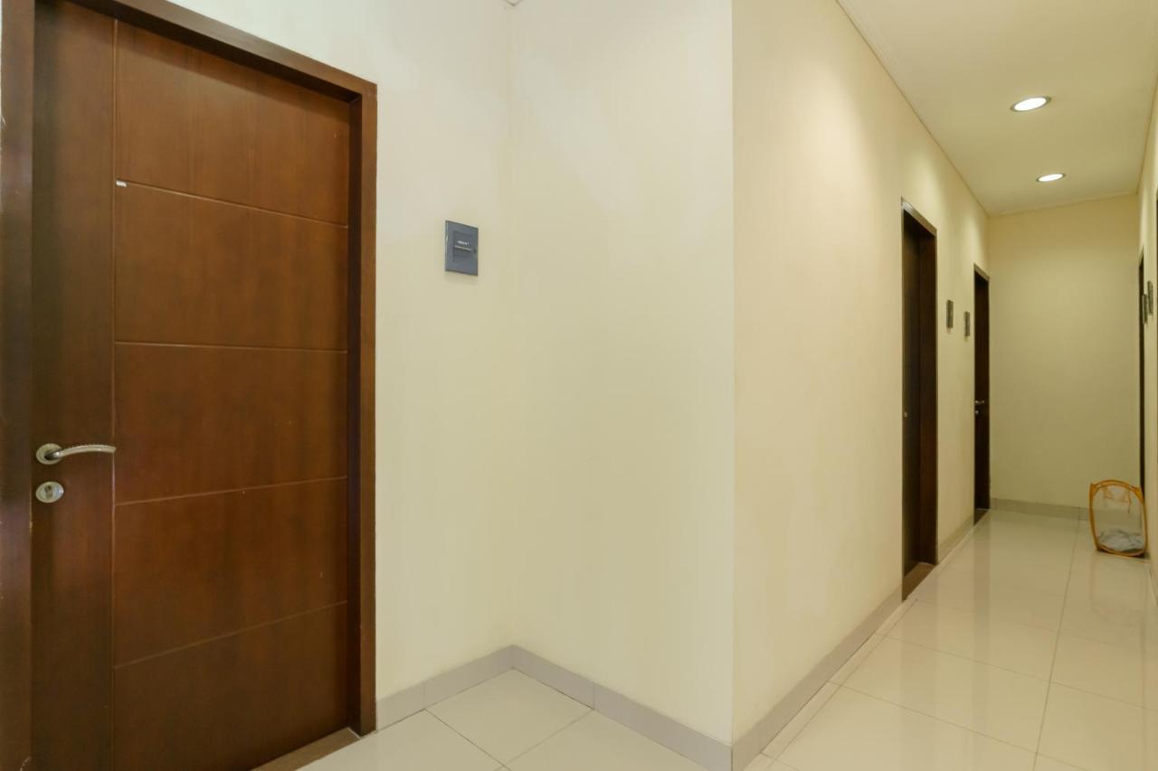 Dago Suites Syariah Cikarang Mitra Reddoorz Bekasi Kültér fotó