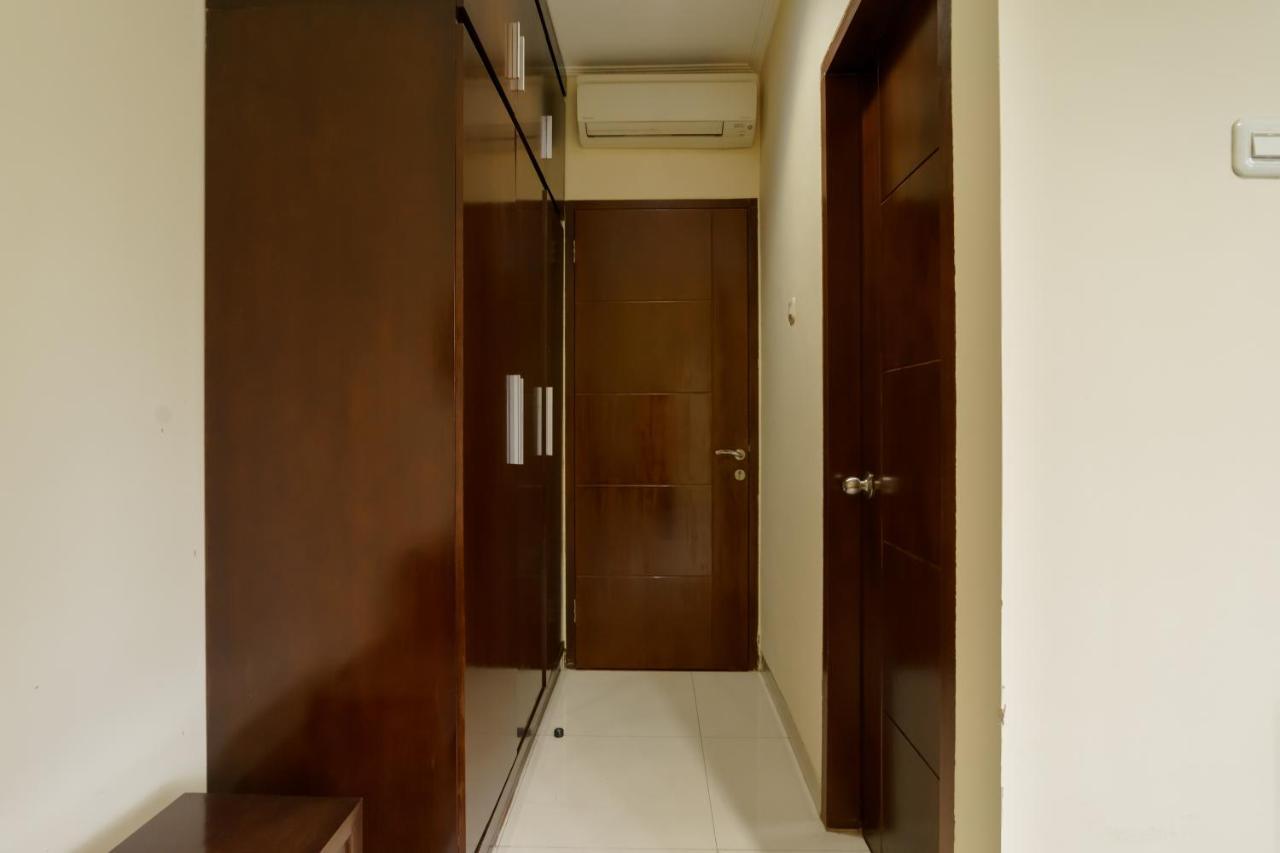 Dago Suites Syariah Cikarang Mitra Reddoorz Bekasi Kültér fotó